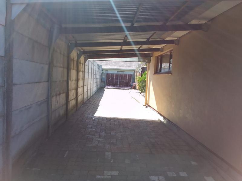 To Let 1 Bedroom Property for Rent in Durbanville Western Cape